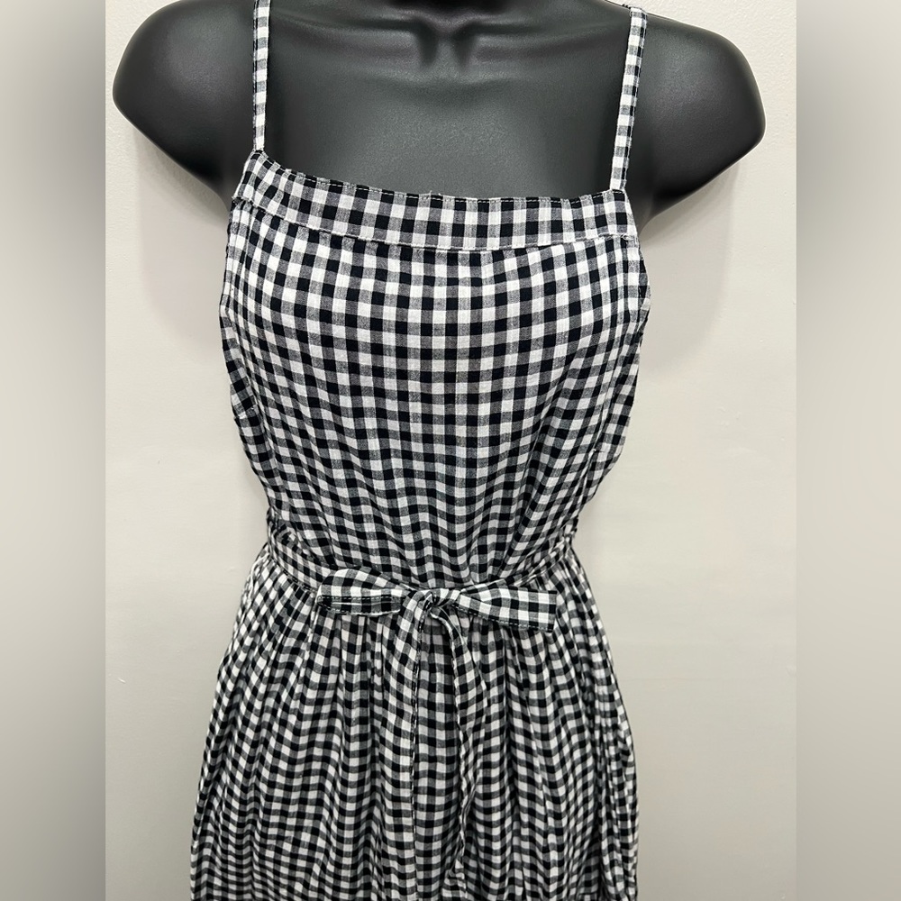 EUC Old Navy gingham checked dress size small petite
